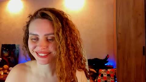 Gloria Wood online show from December 15, 2024, 6:59 pm