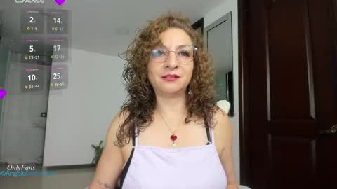 Snapshot of gloriacrespo chatting on March 7, 2025, 6:11 pm gloriacrespo online show from March 7, 2025, 6:11 pm