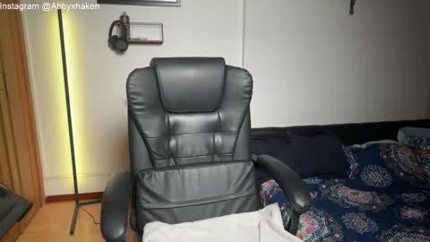 Abby  online show from September 13, 2025, 1:38 am