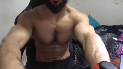 god hunkules online show from February 19, 2025, 6:10 pm