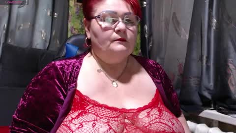 Goddess online show from February 15, 2025, 8:33 am