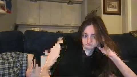 goddess_larz online show from October 9, 2025, 5:55 pm
