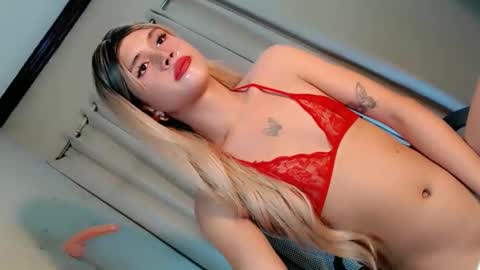 YOUR GODDESS RIAN online show from September 14, 2025, 7:51 am