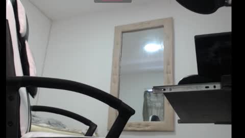 Snapshot of goddess_valen chatting on November 1, 2025, 3:58 pm goddess_valen online show from November 1, 2025, 3:58 pm