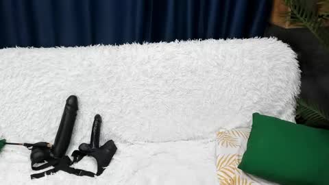 goddessemily_ online show from January 15, 2025, 7:48 am