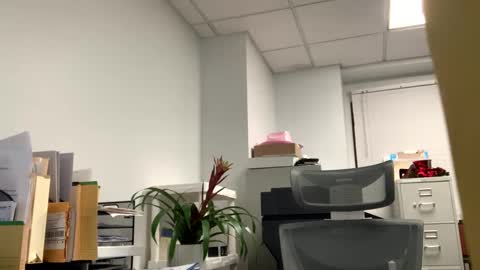 Snapshot of goddessxxrosexx chatting on January 4, 2025, 1:21 am GoddessxxRosexx online show from January 4, 2025, 1:21 am