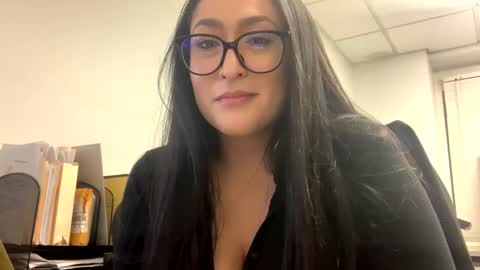 Snapshot of goddessxxrosexx chatting on January 16, 2025, 1:58 am GoddessxxRosexx online show from January 16, 2025, 1:58 am