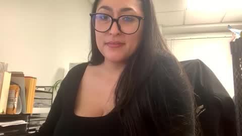 Snapshot of goddessxxrosexx chatting on January 30, 2025, 1:11 am GoddessxxRosexx online show from January 30, 2025, 1:11 am