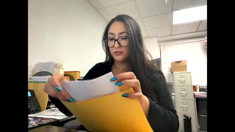 Snapshot of goddessxxrosexx chatting on February 18, 2025, 9:42 pm GoddessxxRosexx online show from February 18, 2025, 9:42 pm