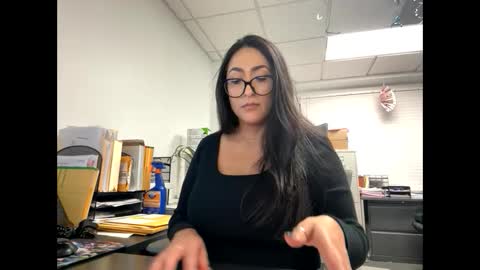 Snapshot of goddessxxrosexx chatting on February 20, 2025, 12:52 am GoddessxxRosexx online show from February 20, 2025, 12:52 am