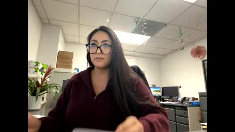 Snapshot of goddessxxrosexx chatting on March 6, 2025, 10:36 pm GoddessxxRosexx online show from March 6, 2025, 10:36 pm