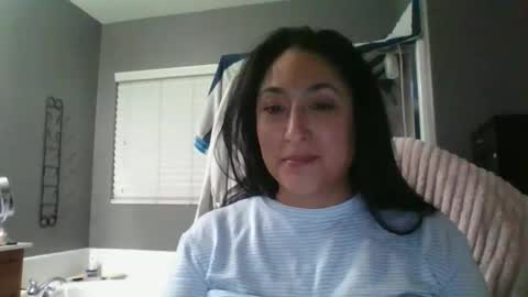 Snapshot of goddessxxrosexx chatting on December 16, 2025, 4:28 am GoddessxxRosexx online show from December 16, 2025, 4:28 am