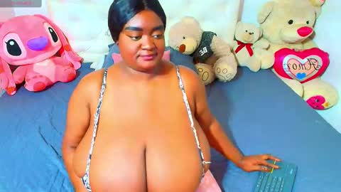 Snapshot of godessqqq chatting on October 2, 2025, 12:56 pm Godess Tracy online show from October 2, 2025, 12:56 pm