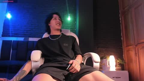 HUAN online show from December 17, 2024, 5:40 am