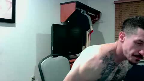 goinwild8900 online show from December 15, 2024, 2:19 am