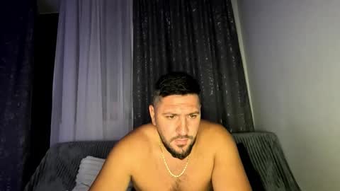 Snapshot of gold_alpha_boy chatting on September 13, 2025, 8:52 pm gold_alpha_boy online show from September 13, 2025, 8:52 pm