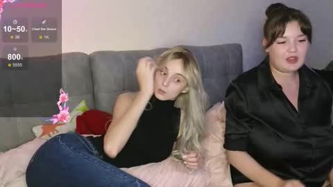 Jess  online show from October 17, 2025, 8:00 pm