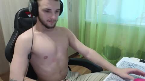 Golden boyyy21 online show from November 27, 2025, 7:21 am