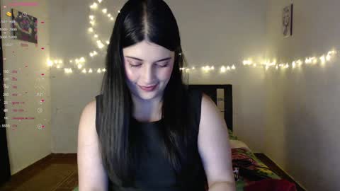 goldencandycotton online show from February 3, 2025, 8:02 am