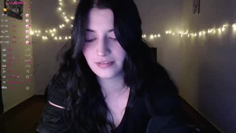 goldencandycotton online show from February 21, 2025, 8:49 pm