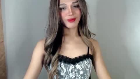 Lily is Gold online show from March 8, 2025, 12:55 am