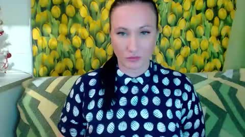 Snapshot of goldmoonn chatting on December 8, 2024, 9:52 pm goldmoonn online show from December 8, 2024, 9:52 pm