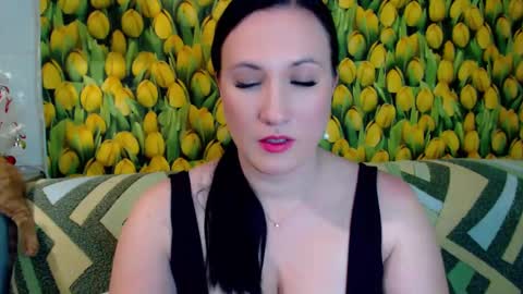 Snapshot of goldmoonn chatting on January 18, 2025, 6:43 pm goldmoonn online show from January 18, 2025, 6:43 pm