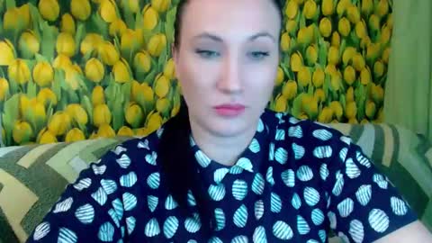 Snapshot of goldmoonn chatting on February 18, 2025, 6:58 pm goldmoonn online show from February 18, 2025, 6:58 pm