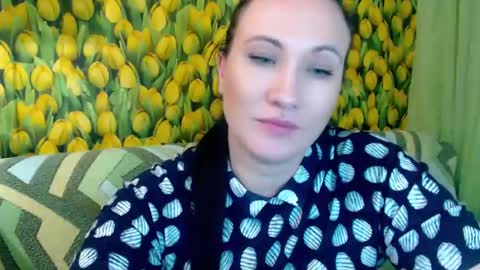 Snapshot of goldmoonn chatting on February 18, 2025, 10:03 pm goldmoonn online show from February 18, 2025, 10:03 pm