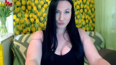 Snapshot of goldmoonn chatting on March 8, 2025, 1:57 pm goldmoonn online show from March 8, 2025, 1:57 pm