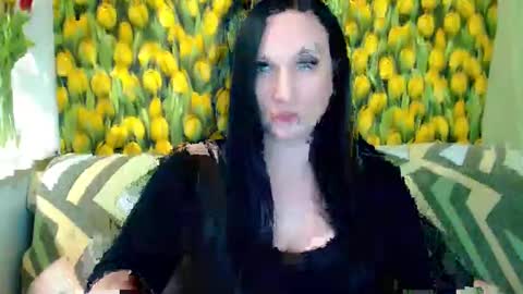 Snapshot of goldmoonn chatting on March 10, 2025, 3:41 pm goldmoonn online show from March 10, 2025, 3:41 pm