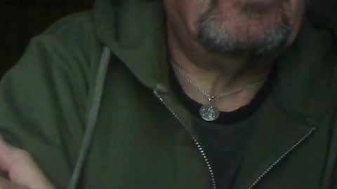 Snapshot of gomezzandthing chatting on November 19, 2025, 6:52 pm Gomez Addams online show from November 19, 2025, 6:52 pm