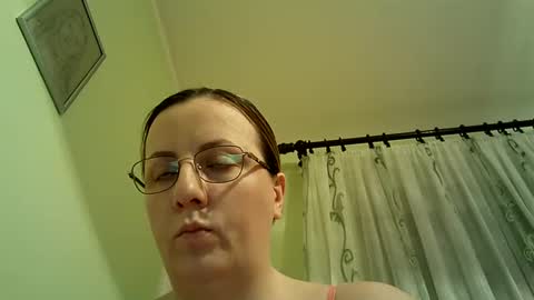 Snapshot of goodass7 chatting on December 1, 2024, 4:40 pm Goodass online show from December 1, 2024, 4:40 pm