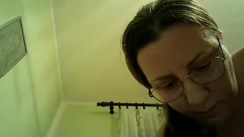 Snapshot of goodass7 chatting on December 14, 2024, 4:52 pm Goodass online show from December 14, 2024, 4:52 pm