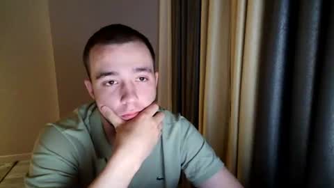 Snapshot of goodmasterpum chatting on October 19, 2025, 3:56 pm Pum online show from October 19, 2025, 3:56 pm