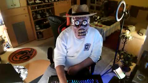 Snapshot of google5001 chatting on October 23, 2025, 4:34 am google5001 online show from October 23, 2025, 4:34 am