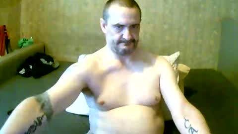 Snapshot of goosey77 chatting on October 12, 2025, 12:15 pm Goosey77 online show from October 12, 2025, 12:15 pm