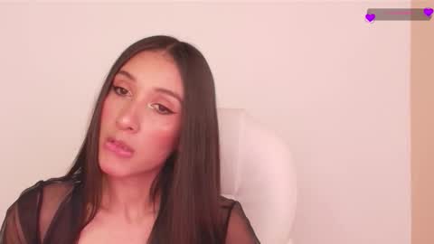 Snapshot of gorgeous_brunette chatting on November 24, 2025, 9:20 am Rose online show from November 24, 2025, 9:20 am