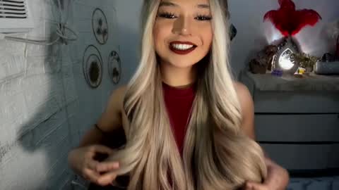 Snapshot of gorgeousamandarose chatting on January 23, 2025, 2:44 am Amanda rose online show from January 23, 2025, 2:44 am