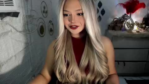Snapshot of gorgeousamandarose chatting on February 15, 2025, 6:23 am Amanda rose online show from February 15, 2025, 6:23 am