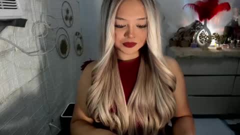 Snapshot of gorgeousamandarose chatting on February 17, 2025, 5:10 pm Amanda rose online show from February 17, 2025, 5:10 pm