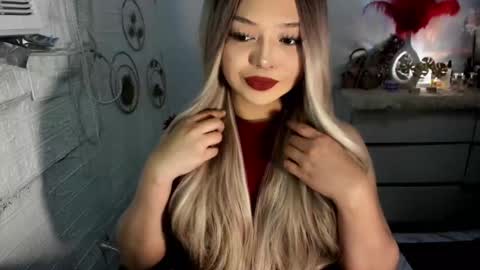 Snapshot of gorgeousamandarose chatting on March 10, 2025, 7:10 am Amanda rose online show from March 10, 2025, 7:10 am