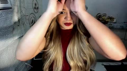 Snapshot of gorgeousamandarose chatting on September 8, 2025, 10:20 pm Amanda rose online show from September 8, 2025, 10:20 pm