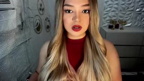 Snapshot of gorgeousamandarose chatting on September 26, 2025, 3:43 am Amanda rose online show from September 26, 2025, 3:43 am