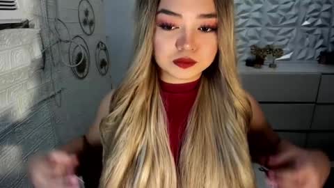 Snapshot of gorgeousamandarose chatting on October 3, 2025, 2:41 am Amanda rose online show from October 3, 2025, 2:41 am