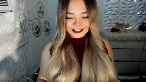 Snapshot of gorgeousamandarose chatting on October 24, 2025, 11:12 pm Amanda rose online show from October 24, 2025, 11:12 pm