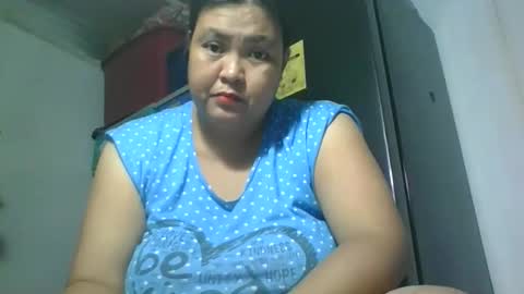 gorgeousselenaxx online show from October 17, 2025, 7:55 am