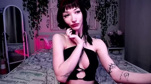 Snapshot of gothdesss chatting on December 23, 2024, 3:07 am online show from December 23, 2024, 3:07 am