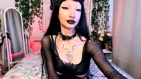 Snapshot of gothdesss chatting on March 11, 2025, 4:54 am online show from March 11, 2025, 4:54 am