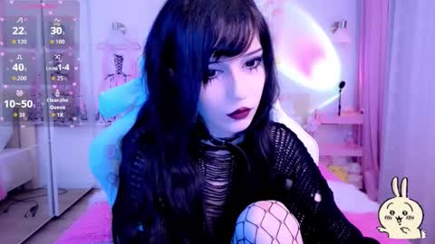gothiclali online show from October 6, 2025, 8:50 pm